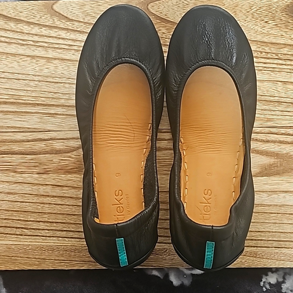 Black Tieks Worn Once Women's Size 9